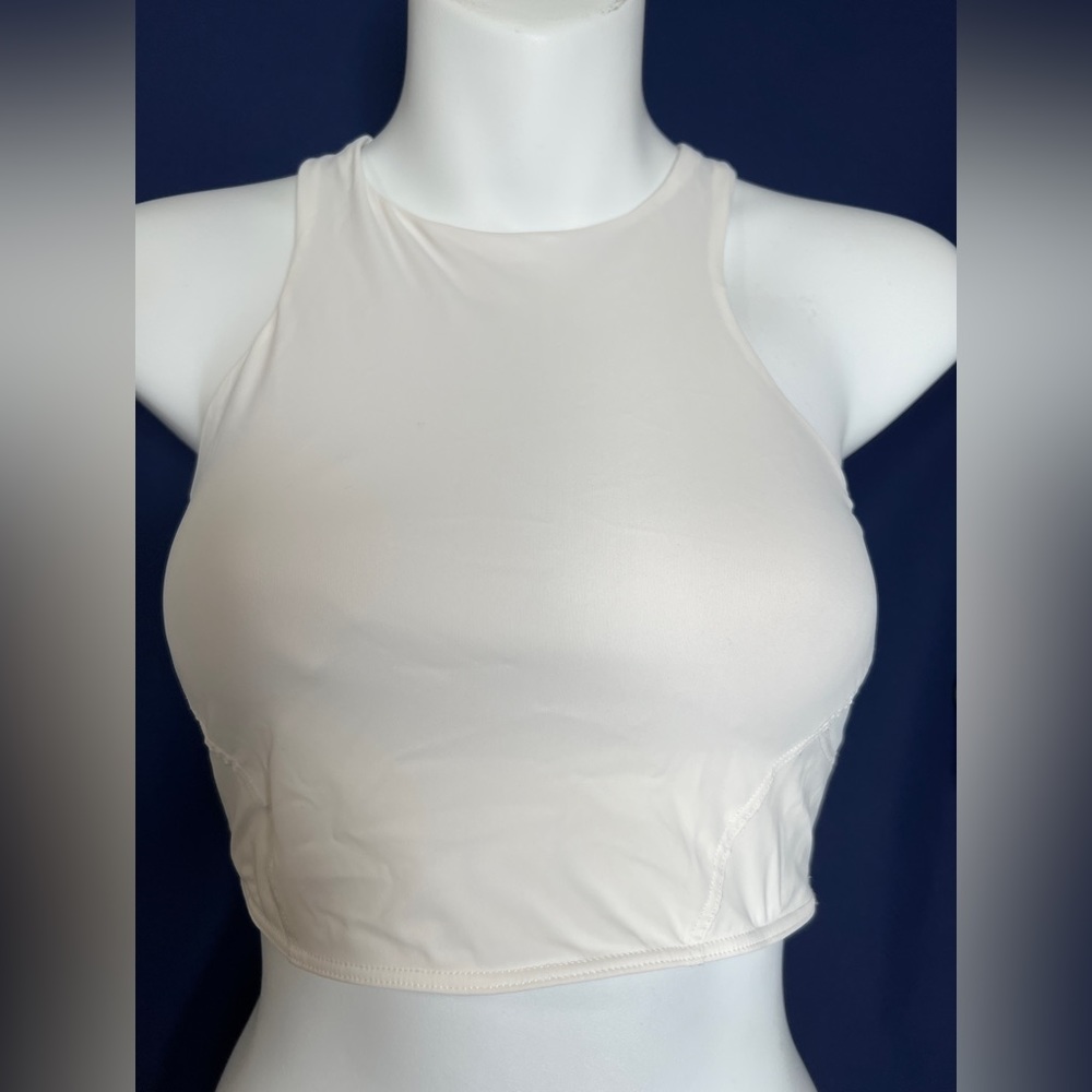 Lululemon Mesh-Back Train Bra 
Medium Support size 4